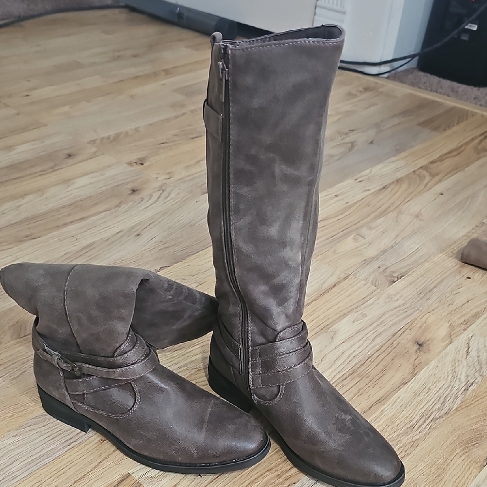 BareTraps Over the Knee Taupe Boots